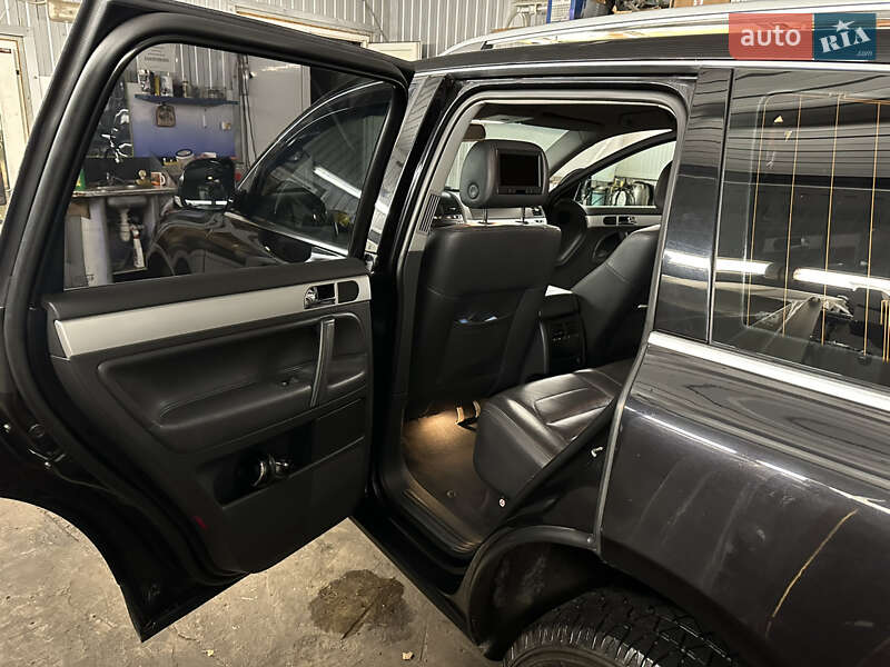 Внедорожник / Кроссовер Volkswagen Touareg 2007 в Киеве фото 13 Внедорожник / Кроссовер Volkswagen Touareg 2007 в Киеве