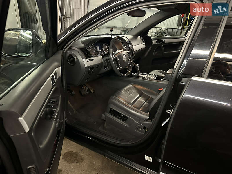 Внедорожник / Кроссовер Volkswagen Touareg 2007 в Киеве фото 15 Внедорожник / Кроссовер Volkswagen Touareg 2007 в Киеве
