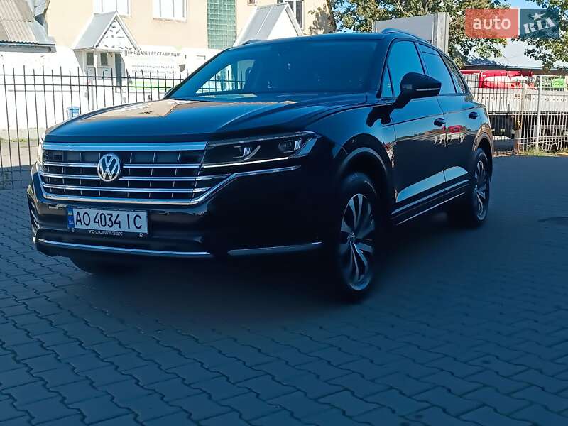 Позашляховик / Кросовер Volkswagen Touareg 2019 в Хусті фото 6 Позашляховик / Кросовер Volkswagen Touareg 2019 в Хусті