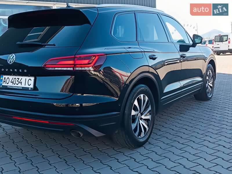 Позашляховик / Кросовер Volkswagen Touareg 2019 в Хусті фото 18 Позашляховик / Кросовер Volkswagen Touareg 2019 в Хусті