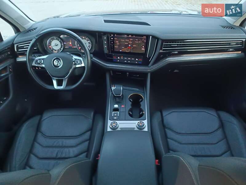Позашляховик / Кросовер Volkswagen Touareg 2019 в Хусті фото 38 Позашляховик / Кросовер Volkswagen Touareg 2019 в Хусті