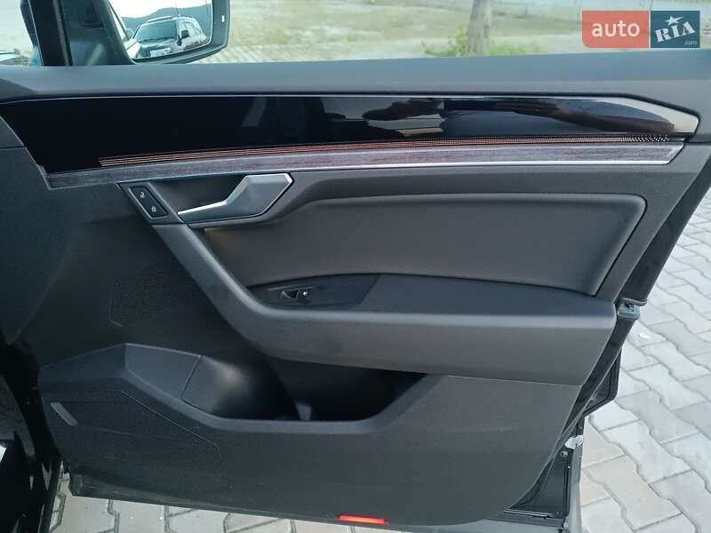 Позашляховик / Кросовер Volkswagen Touareg 2019 в Хусті фото 43 Позашляховик / Кросовер Volkswagen Touareg 2019 в Хусті