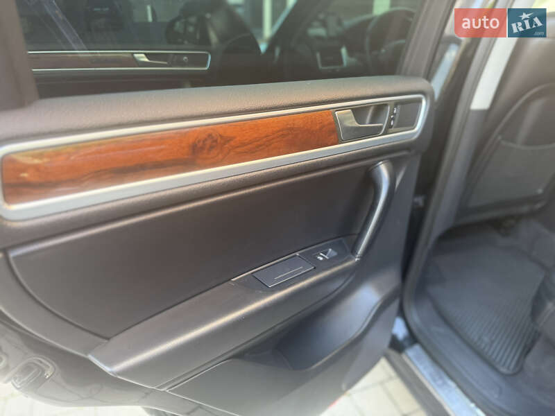 Позашляховик / Кросовер Volkswagen Touareg 2011 в Івано-Франківську фото 19 Позашляховик / Кросовер Volkswagen Touareg 2011 в Івано-Франківську