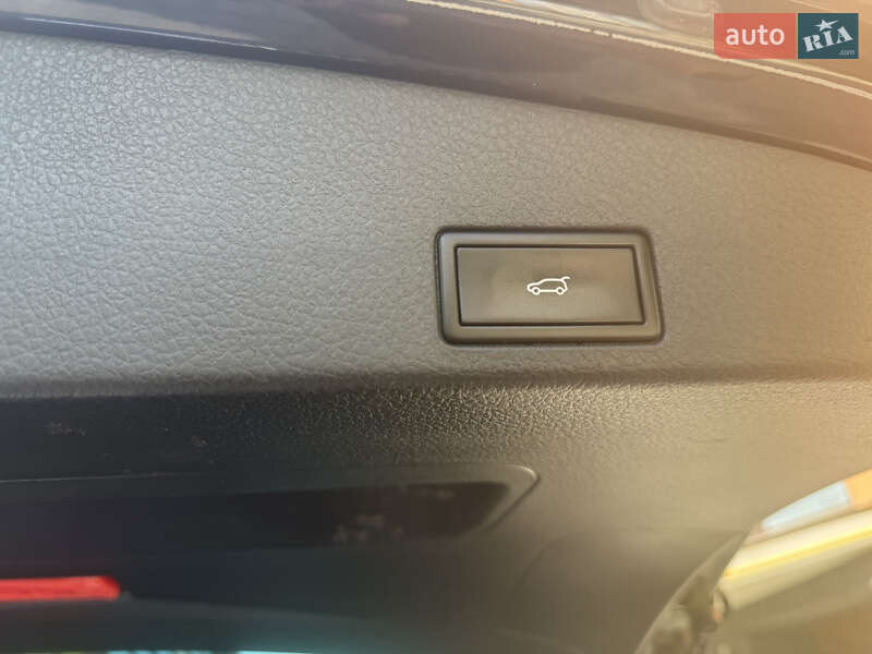 Позашляховик / Кросовер Volkswagen Touareg 2011 в Івано-Франківську фото 24 Позашляховик / Кросовер Volkswagen Touareg 2011 в Івано-Франківську