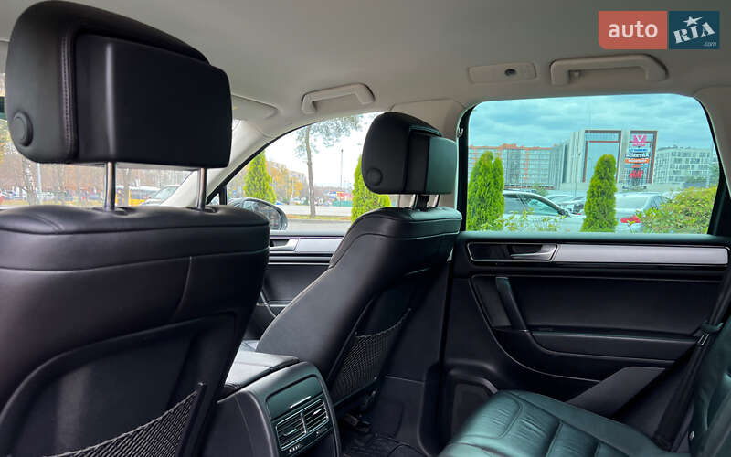 Внедорожник / Кроссовер Volkswagen Touareg 2017 в Львове фото 21 Внедорожник / Кроссовер Volkswagen Touareg 2017 в Львове