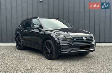 Внедорожник / Кроссовер Volkswagen Touareg 2020 в Луцке