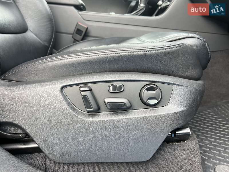 Внедорожник / Кроссовер Volkswagen Touareg 2017 в Киеве фото 39 Внедорожник / Кроссовер Volkswagen Touareg 2017 в Киеве