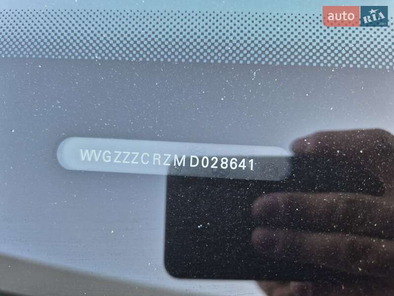 Позашляховик / Кросовер Volkswagen Touareg 2021 в Житомирі