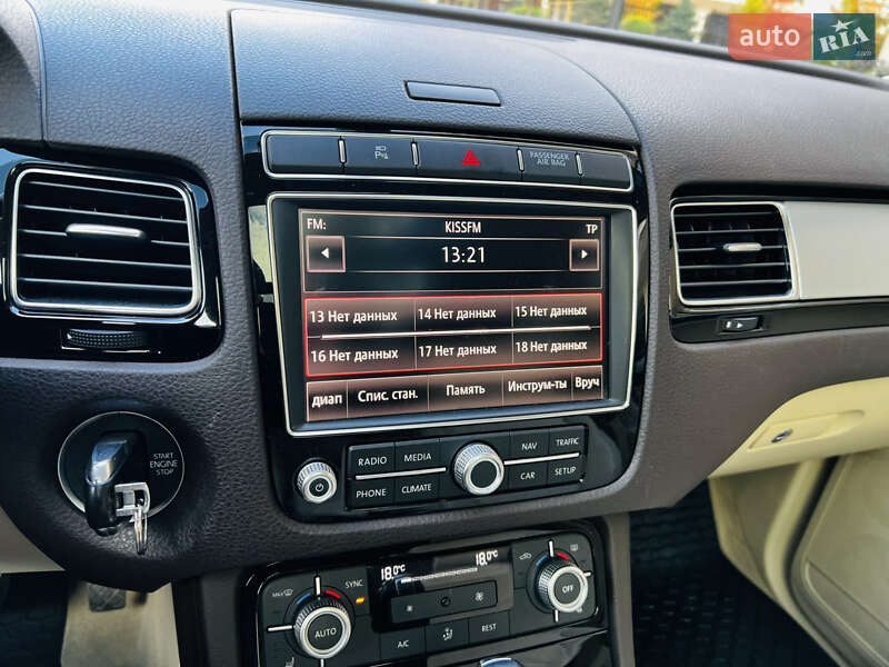 Внедорожник / Кроссовер Volkswagen Touareg 2016 в Киеве фото 27 Внедорожник / Кроссовер Volkswagen Touareg 2016 в Киеве