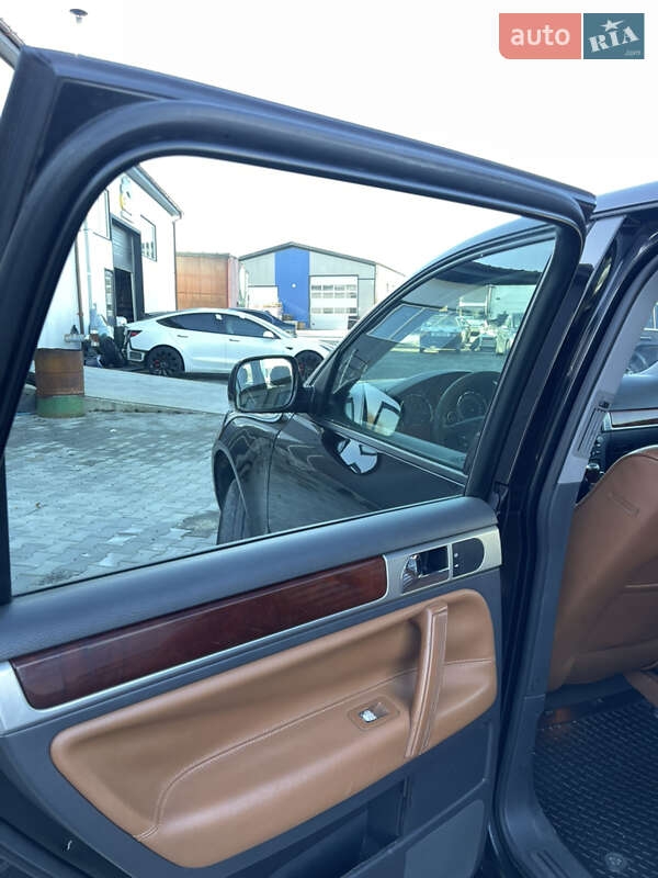 Внедорожник / Кроссовер Volkswagen Touareg 2004 в Львове фото 26 Внедорожник / Кроссовер Volkswagen Touareg 2004 в Львове