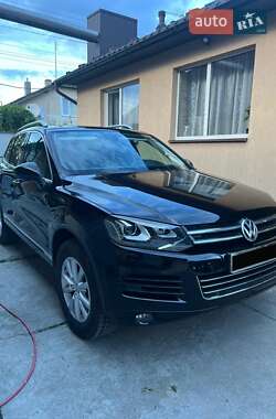 Внедорожник / Кроссовер Volkswagen Touareg 2011 в Рожнятове