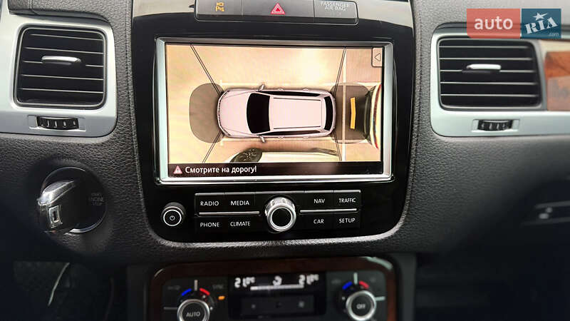 Позашляховик / Кросовер Volkswagen Touareg 2012 в Києві фото 30 Позашляховик / Кросовер Volkswagen Touareg 2012 в Києві