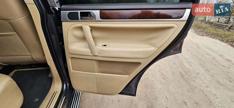 Внедорожник / Кроссовер Volkswagen Touareg 2007 в Киеве фото 18 Внедорожник / Кроссовер Volkswagen Touareg 2007 в Киеве