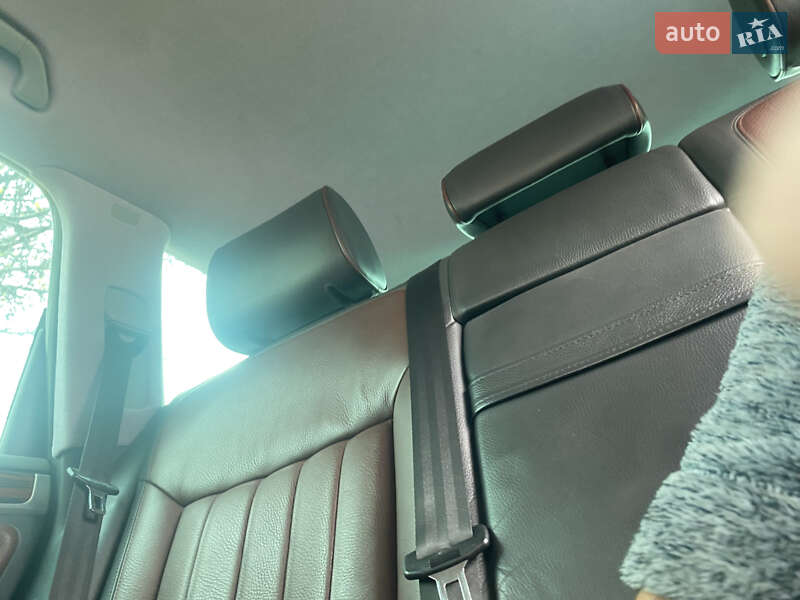 Позашляховик / Кросовер Volkswagen Touareg 2008 в Краснограді