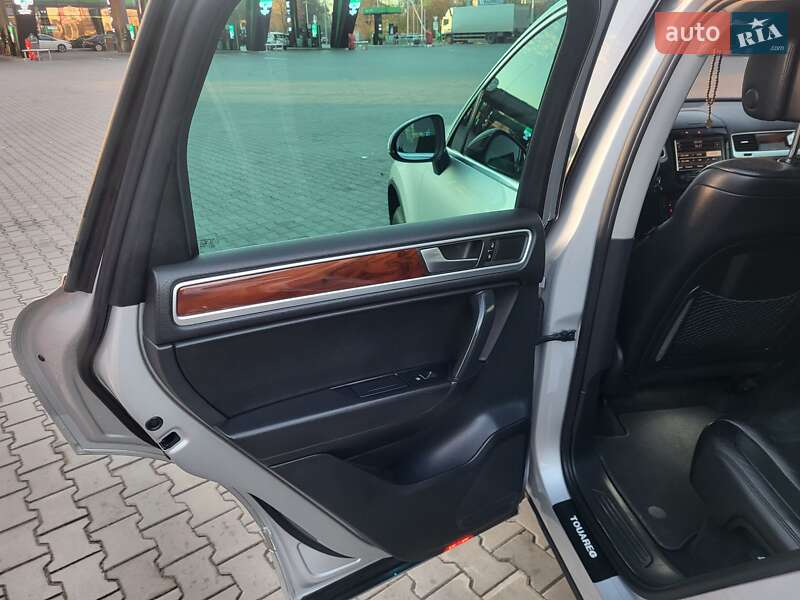 Внедорожник / Кроссовер Volkswagen Touareg 2010 в Луцке фото 26 Внедорожник / Кроссовер Volkswagen Touareg 2010 в Луцке