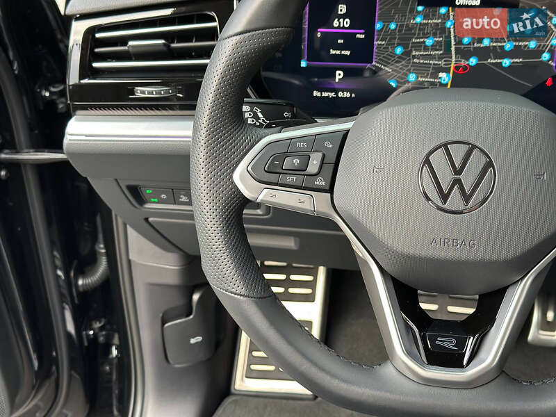 Внедорожник / Кроссовер Volkswagen Touareg 2024 в Днепре