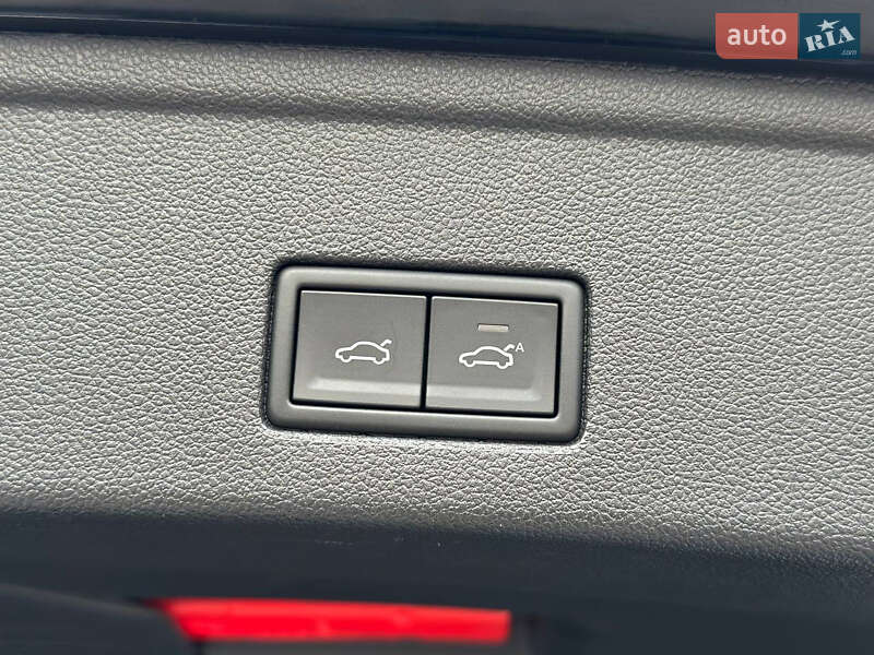 Внедорожник / Кроссовер Volkswagen Touareg 2024 в Днепре