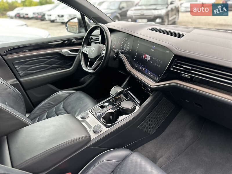 Позашляховик / Кросовер Volkswagen Touareg 2021 в Рівному фото 16 Позашляховик / Кросовер Volkswagen Touareg 2021 в Рівному