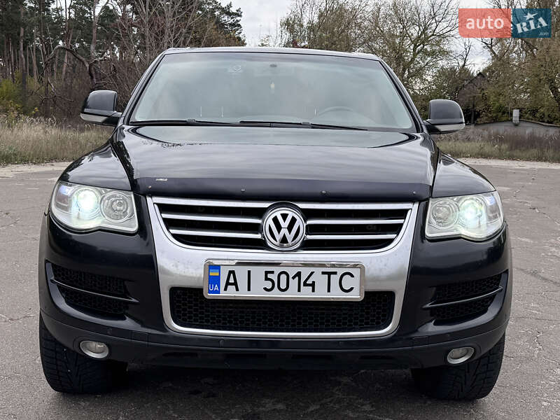 Внедорожник / Кроссовер Volkswagen Touareg 2007 в Киеве