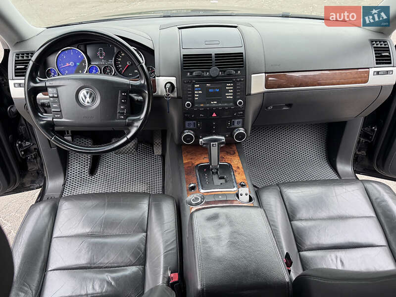 Внедорожник / Кроссовер Volkswagen Touareg 2007 в Киеве