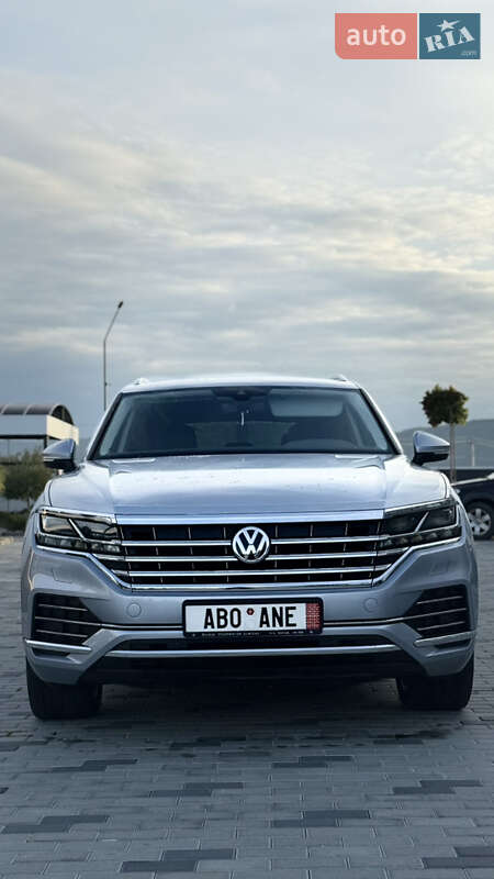 Позашляховик / Кросовер Volkswagen Touareg 2019 в Хусті фото 16 Позашляховик / Кросовер Volkswagen Touareg 2019 в Хусті