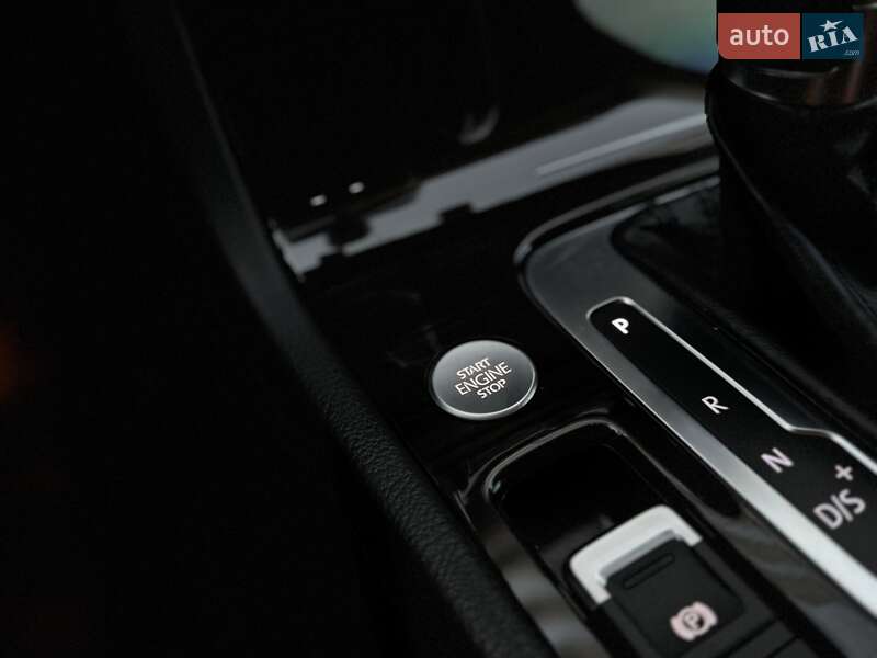 Внедорожник / Кроссовер Volkswagen Touareg 2017 в Мукачево фото 39 Внедорожник / Кроссовер Volkswagen Touareg 2017 в Мукачево