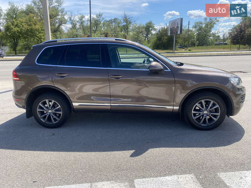 Внедорожник / Кроссовер Volkswagen Touareg 2013 в Запорожье фото 5 Внедорожник / Кроссовер Volkswagen Touareg 2013 в Запорожье