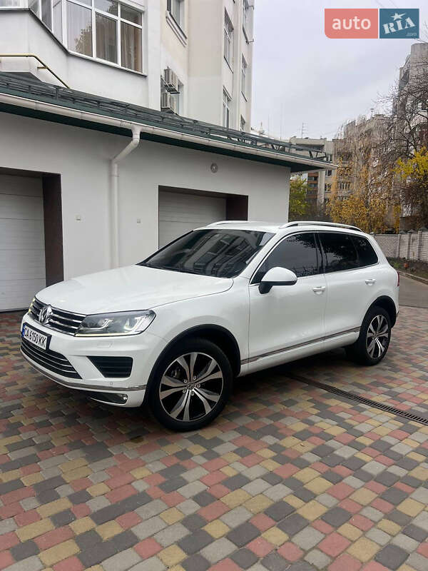 Внедорожник / Кроссовер Volkswagen Touareg 2016 в Черкассах фото 3 Внедорожник / Кроссовер Volkswagen Touareg 2016 в Черкассах