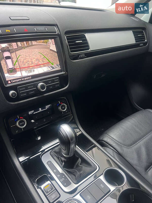 Внедорожник / Кроссовер Volkswagen Touareg 2016 в Черкассах фото 21 Внедорожник / Кроссовер Volkswagen Touareg 2016 в Черкассах