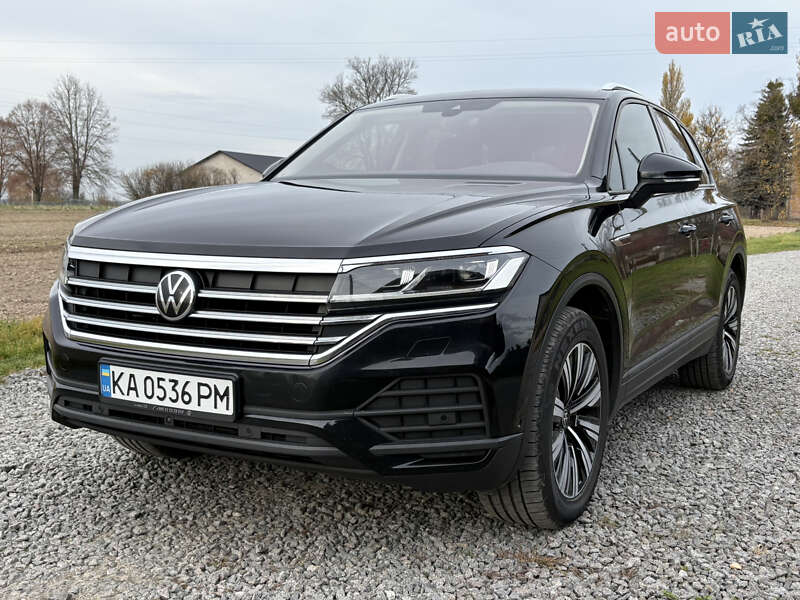 Внедорожник / Кроссовер Volkswagen Touareg 2021 в Луцке