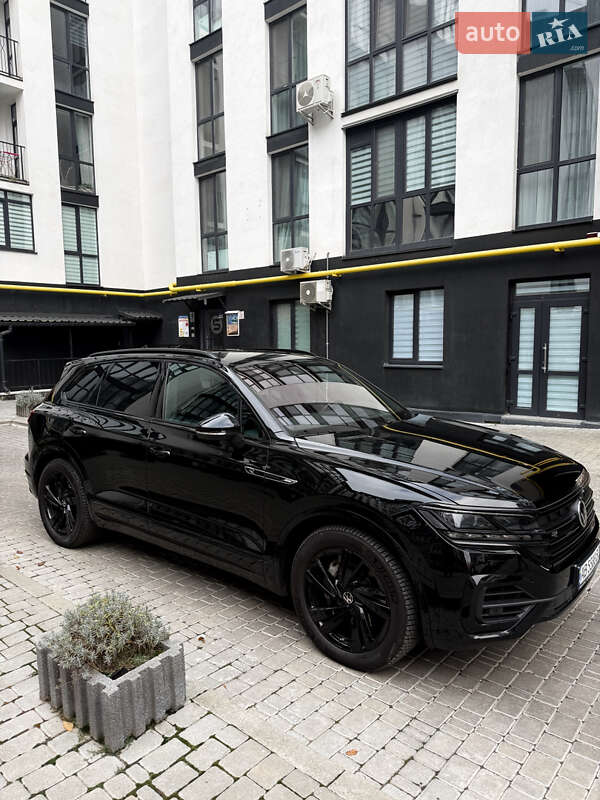 Внедорожник / Кроссовер Volkswagen Touareg 2022 в Виннице