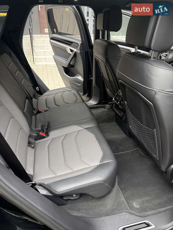 Внедорожник / Кроссовер Volkswagen Touareg 2022 в Виннице