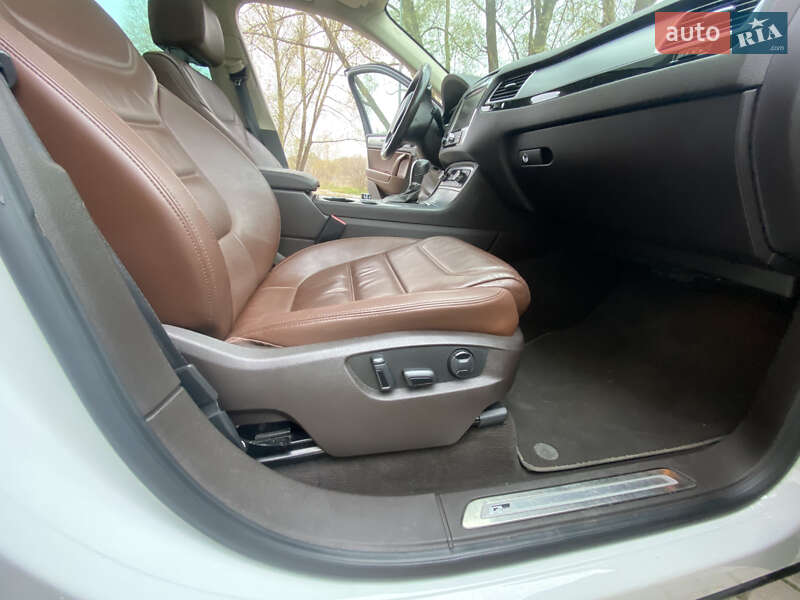 Позашляховик / Кросовер Volkswagen Touareg 2013 в Хмельницькому фото 61 Позашляховик / Кросовер Volkswagen Touareg 2013 в Хмельницькому