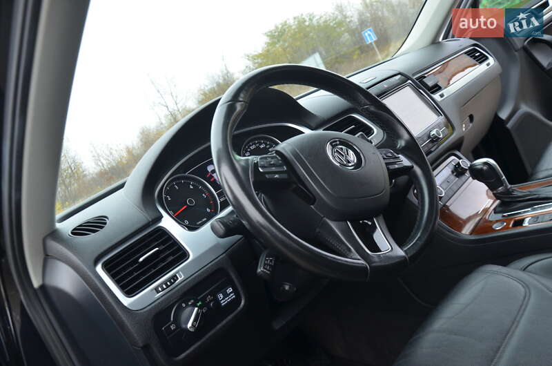 Внедорожник / Кроссовер Volkswagen Touareg 2012 в Дрогобыче фото 38 Внедорожник / Кроссовер Volkswagen Touareg 2012 в Дрогобыче