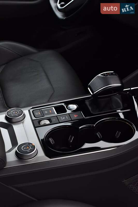 Внедорожник / Кроссовер Volkswagen Touareg 2020 в Кривом Роге