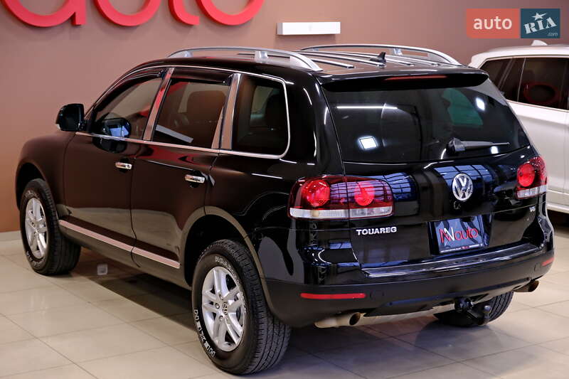 Внедорожник / Кроссовер Volkswagen Touareg 2008 в Одессе