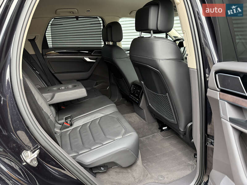 Внедорожник / Кроссовер Volkswagen Touareg 2021 в Ровно