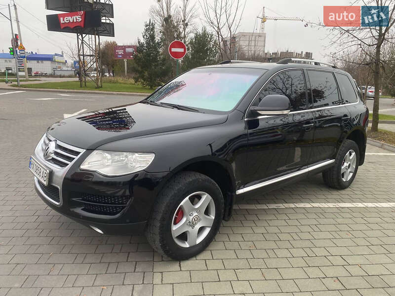 Позашляховик / Кросовер Volkswagen Touareg 2007 в Хмельницькому
