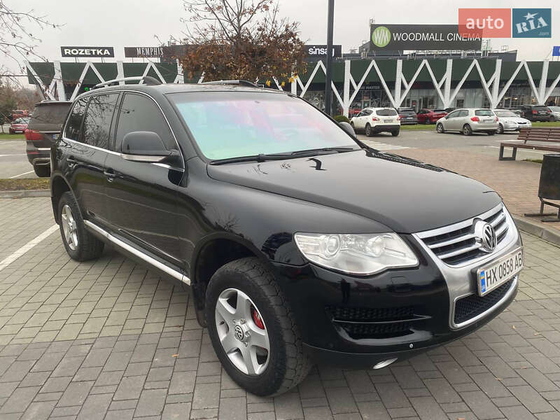 Позашляховик / Кросовер Volkswagen Touareg 2007 в Хмельницькому