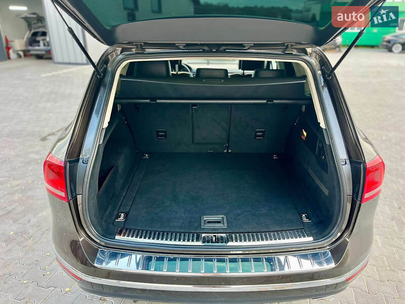 Внедорожник / Кроссовер Volkswagen Touareg 2015 в Владимире фото 59 Внедорожник / Кроссовер Volkswagen Touareg 2015 в Владимире