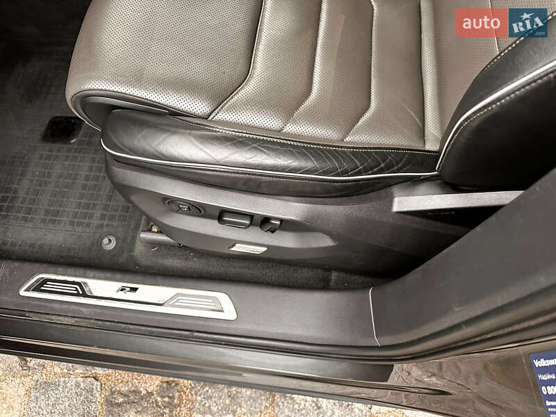 Позашляховик / Кросовер Volkswagen Touareg 2021 в Харкові фото 13 Позашляховик / Кросовер Volkswagen Touareg 2021 в Харкові