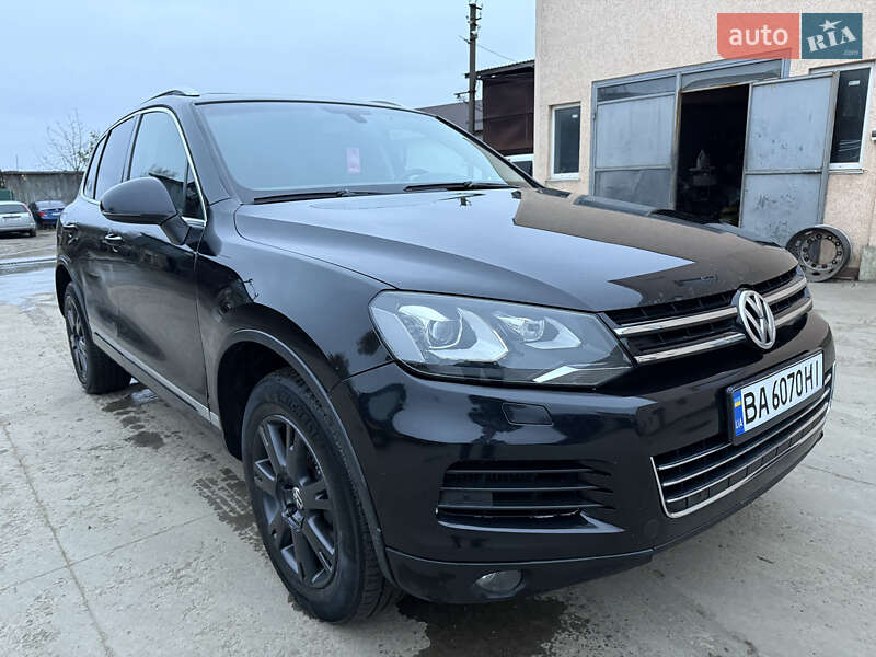 Внедорожник / Кроссовер Volkswagen Touareg 2012 в Виннице фото 2 Внедорожник / Кроссовер Volkswagen Touareg 2012 в Виннице