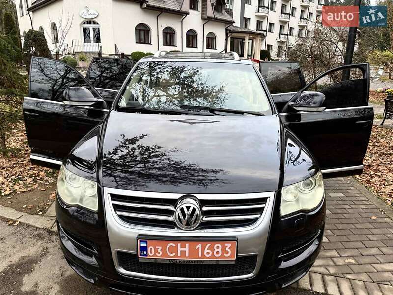 Позашляховик / Кросовер Volkswagen Touareg 2009 в Солотвині