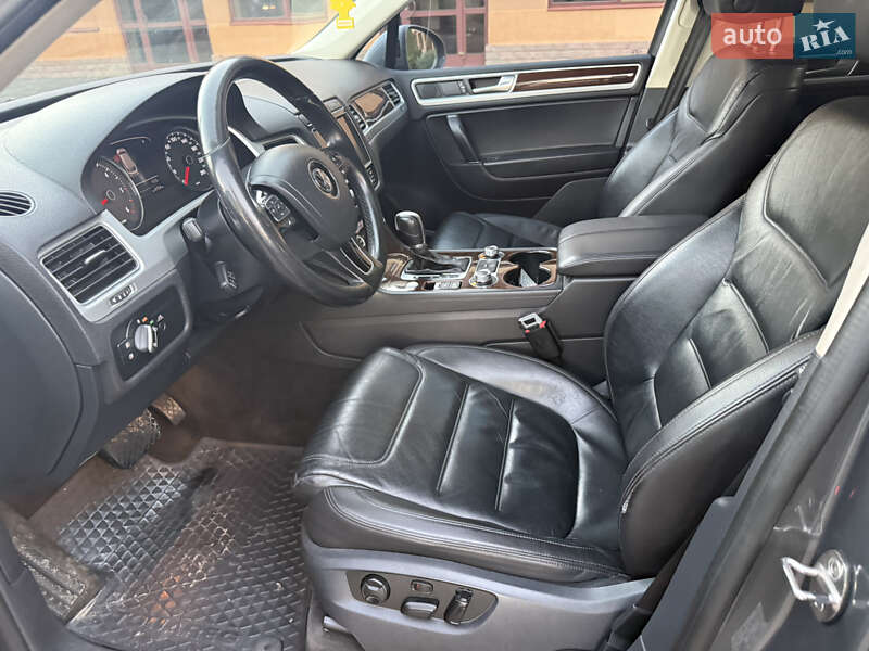 Позашляховик / Кросовер Volkswagen Touareg 2017 в Береговому фото 25 Позашляховик / Кросовер Volkswagen Touareg 2017 в Береговому
