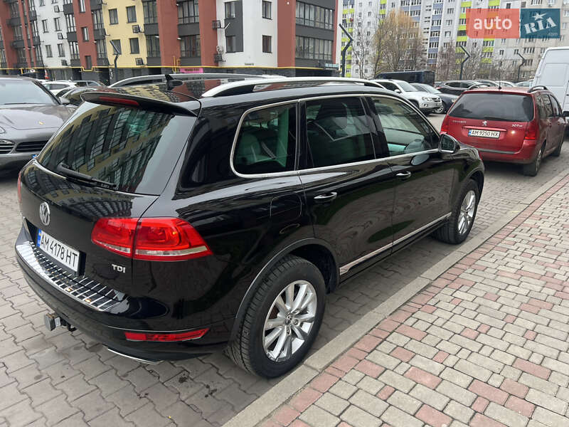 Внедорожник / Кроссовер Volkswagen Touareg 2013 в Житомире фото 4 Внедорожник / Кроссовер Volkswagen Touareg 2013 в Житомире