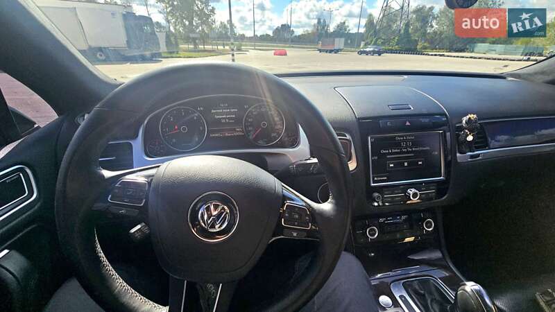 Позашляховик / Кросовер Volkswagen Touareg 2014 в Києві фото 11 Позашляховик / Кросовер Volkswagen Touareg 2014 в Києві