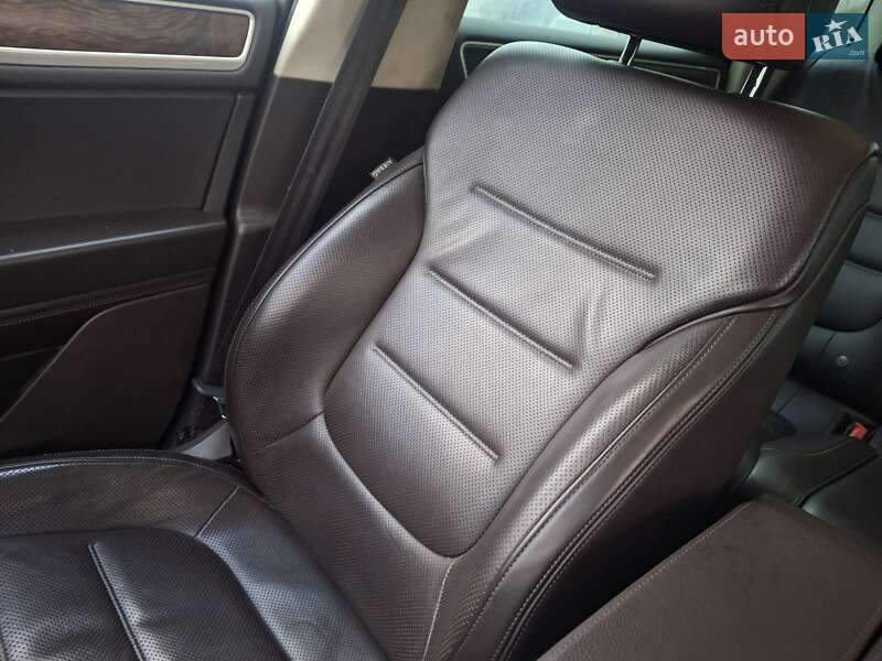 Внедорожник / Кроссовер Volkswagen Touareg 2016 в Ивано-Франковске фото 51 Внедорожник / Кроссовер Volkswagen Touareg 2016 в Ивано-Франковске