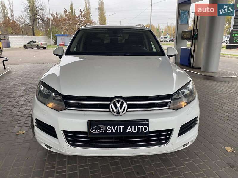 Позашляховик / Кросовер Volkswagen Touareg 2012 в Миколаєві