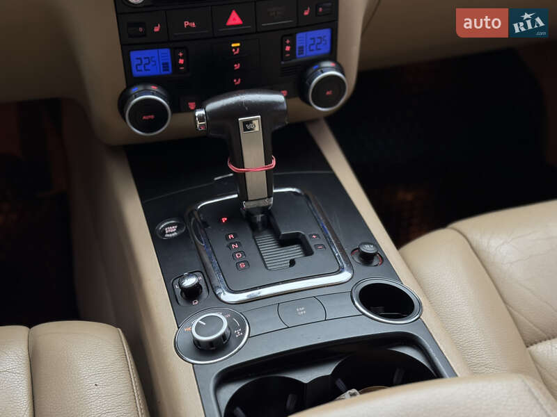 Позашляховик / Кросовер Volkswagen Touareg 2007 в Бердичеві