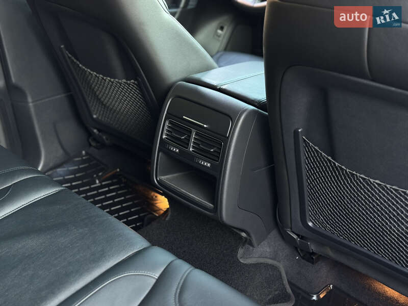 Внедорожник / Кроссовер Volkswagen Touareg 2014 в Мукачево фото 64 Внедорожник / Кроссовер Volkswagen Touareg 2014 в Мукачево